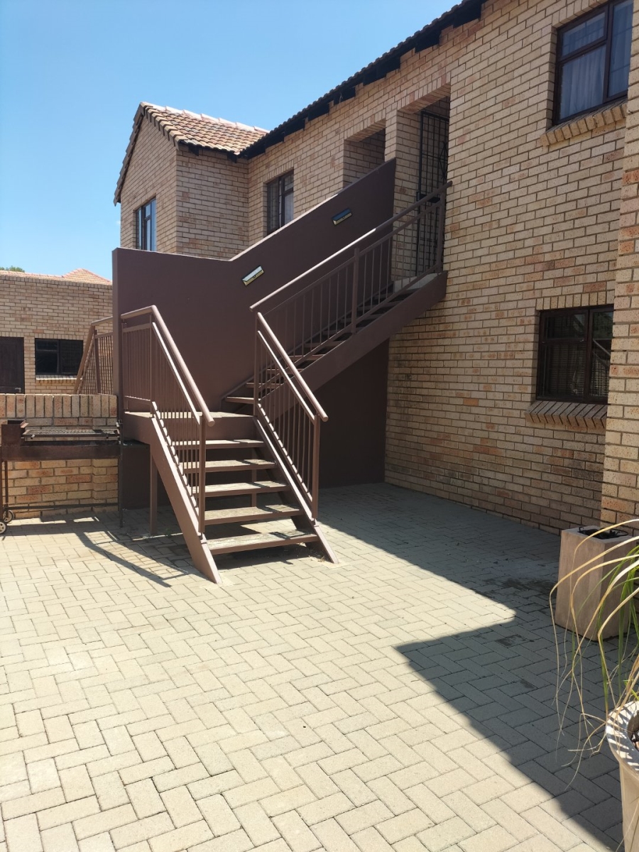 2 Bedroom Property for Sale in Wilgehof Free State